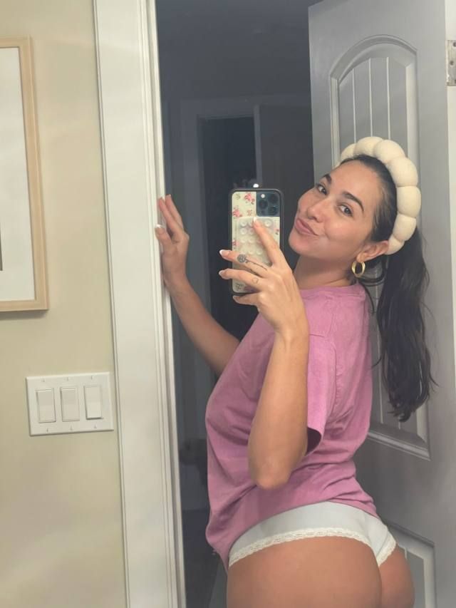 Hot 💦Pretty🥵 Mary  🍑 text my number +1 (213) 564 -7794  I’m down to have fun🍆 - Image 2